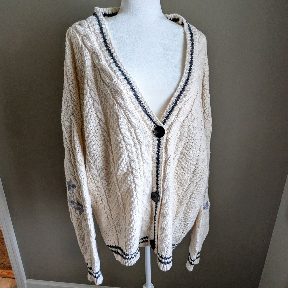 Taylor Swift Folklore Album Cardigan XL/2XL